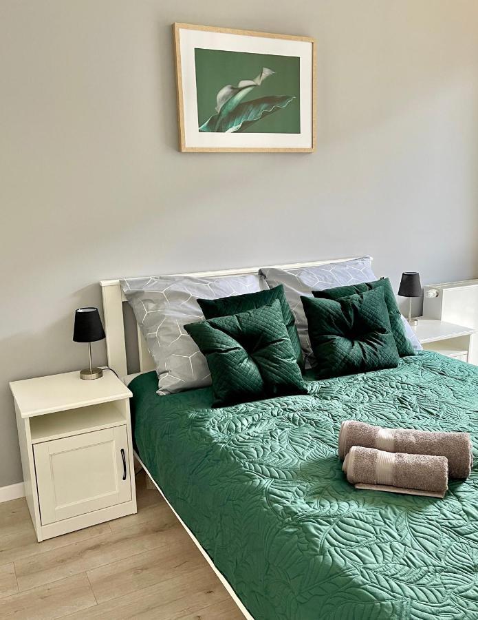 Modern Green Apartment Krasków Eksteriør bilde